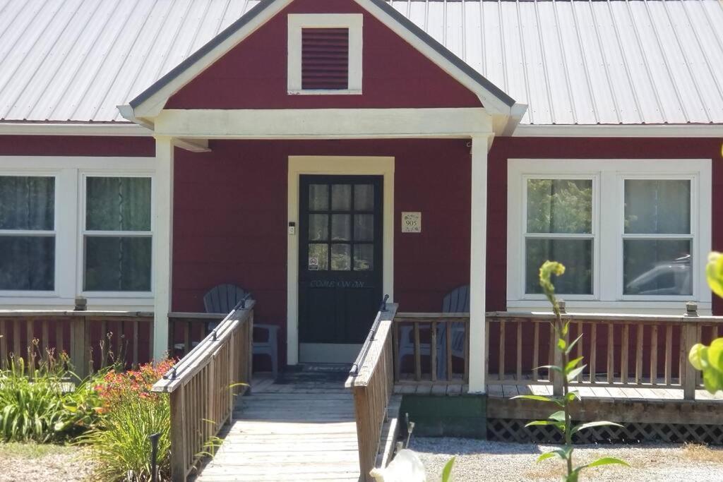 Charming Cottage In Morganton With Ample Parking Εξωτερικό φωτογραφία