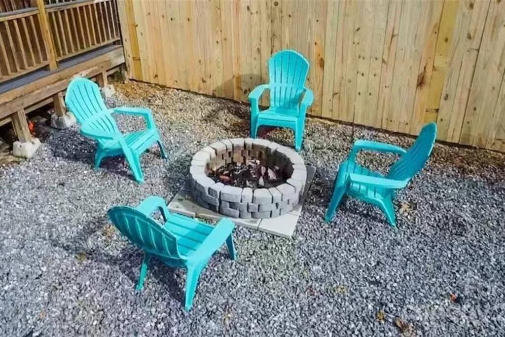 Charming Cottage In Morganton With Ample Parking Εξωτερικό φωτογραφία