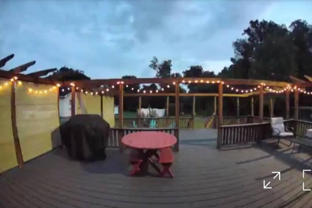 Charming Cottage In Morganton With Ample Parking Εξωτερικό φωτογραφία